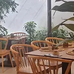 Piras מלון אלגהרו