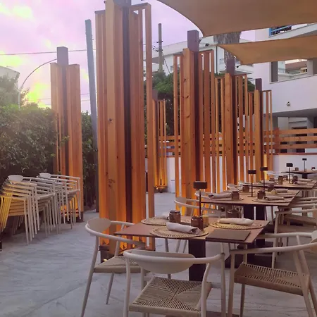 皮拉司别墅酒店 3*