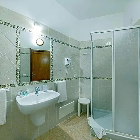 Piras 3* אלגהרו