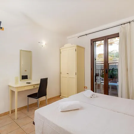 Piras 3* Αλγκέρο