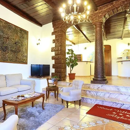 Piras Otel 3*