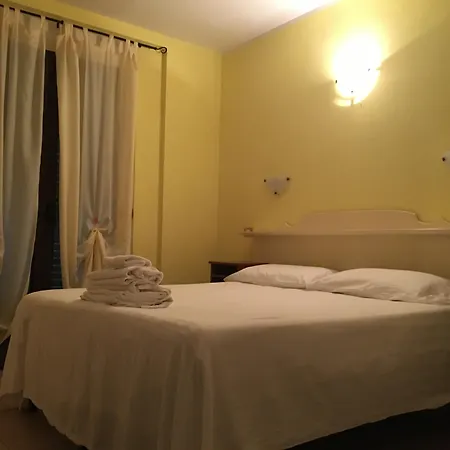 Piras Ξενοδοχείο