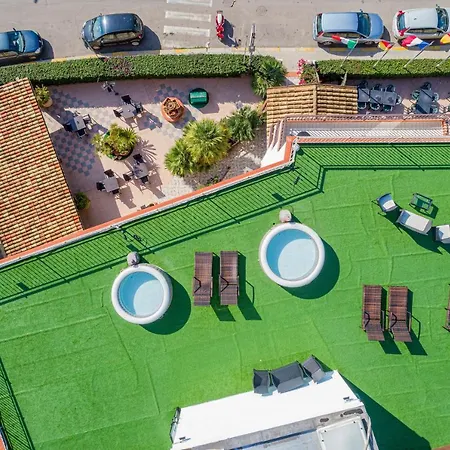 Piras Hotel