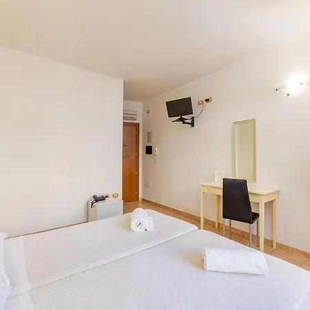 Piras Ξενοδοχείο